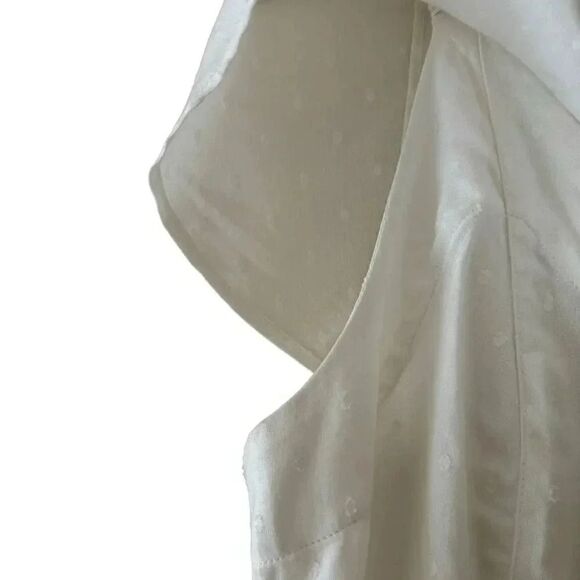 Anthropologie Maeve Eloise Swiss Dot Ruffled Blouse White Solid Viscose 2 #1935 - Picture 5 of 15